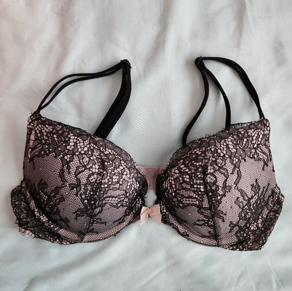 Victoria's Secret Very Sexy Push-up Bra 32B BIG Bundle of 4!! - Picture 4 of 6